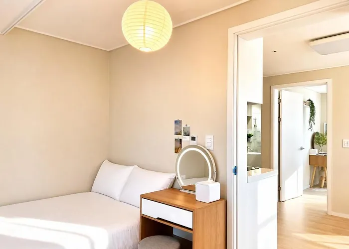 Family 2br Near Hongdae & Sinchonㅣhana Appartement Seoel