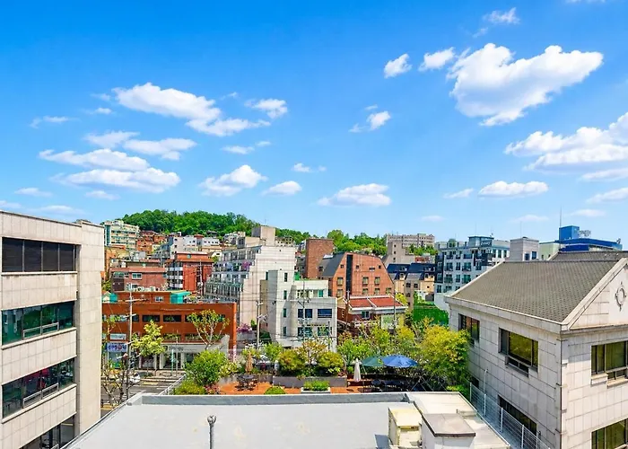 Family 2br Near Hongdae & Sinchonㅣhana * Seoel